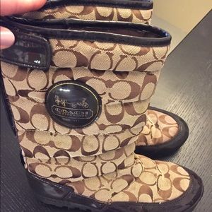 Coach boots